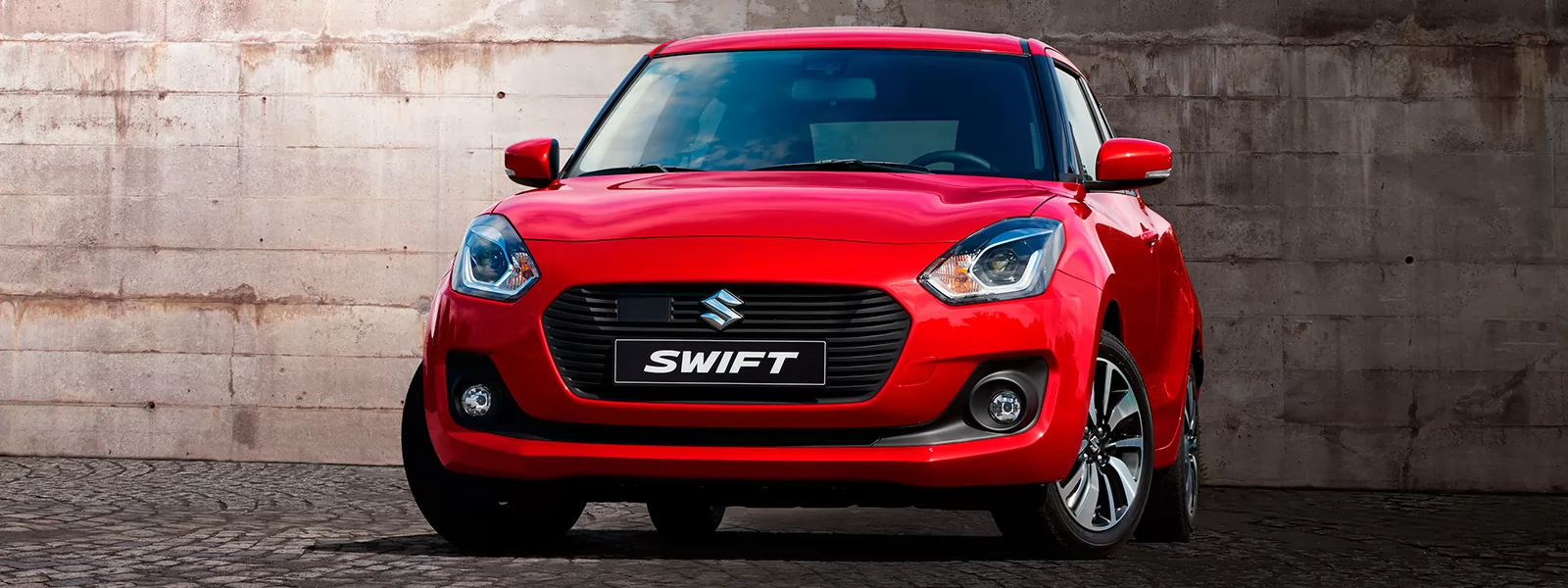 Suzuki Swift rojo