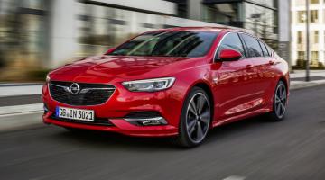 Opel Insignia Grand Sport rojo